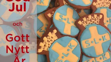 Pepparkakor med SLKs logga 